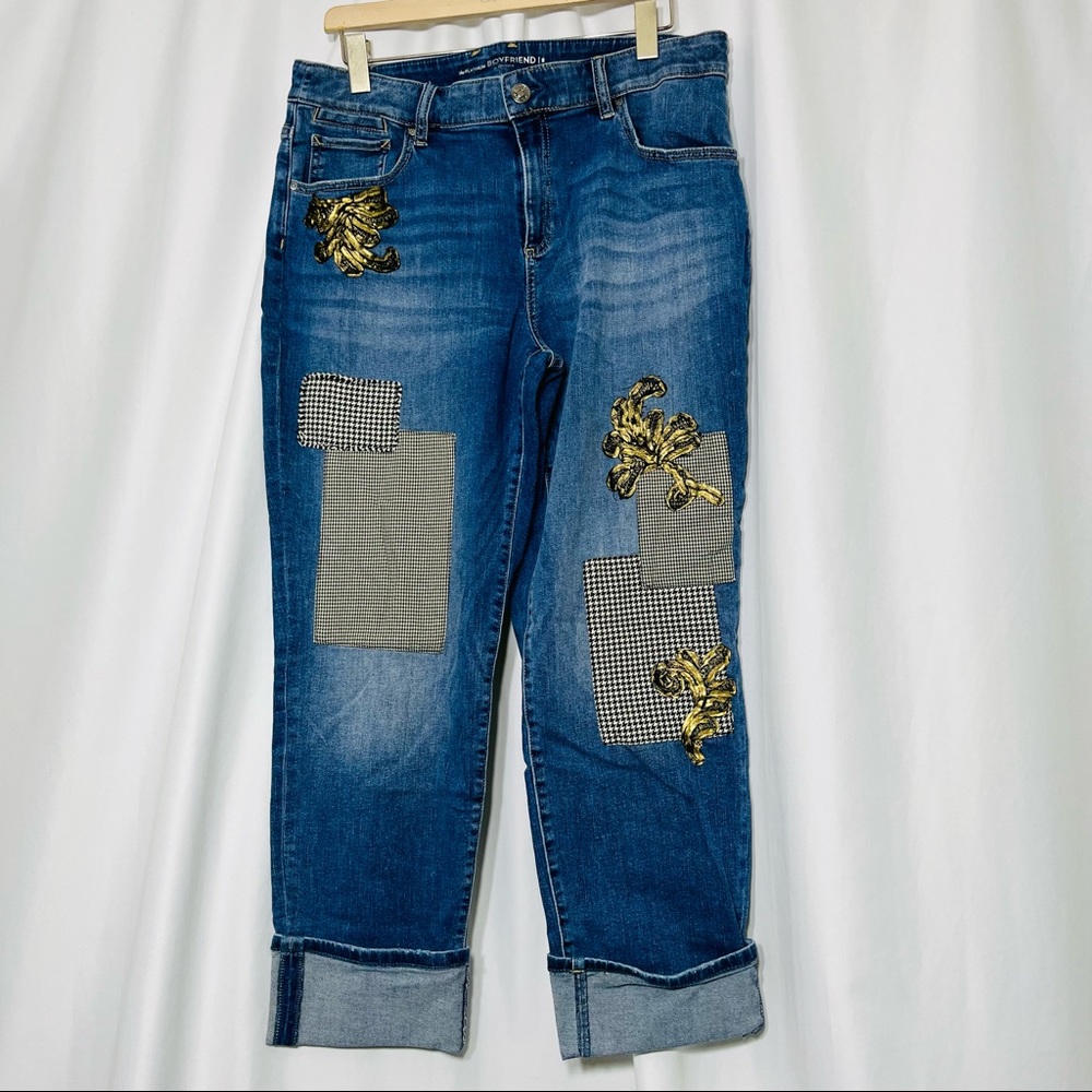 Chicos Platinum Boyfriend Embroidered Cuff Patchwork Jeans Size 12 (2)
